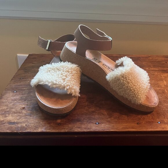 Birkenstocks Glenda Teddy, Natural Leather/Shearling Eggshell Sandals, size 39 - Picture 4 of 9